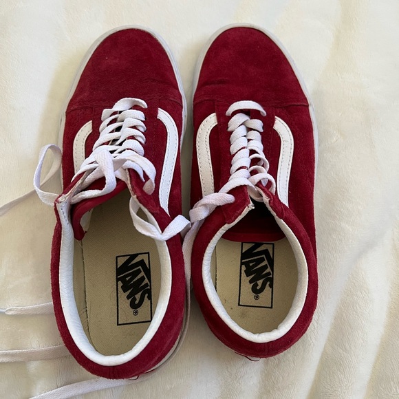 Vans - Picture 2 of 3